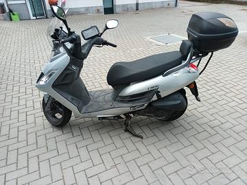 Scooter Kymco Dink 125