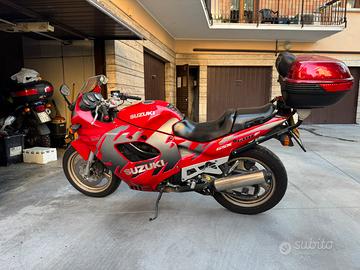 Suzuki GSX600F