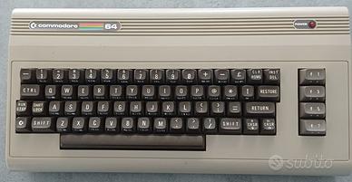 COMMODORE 64 BISCOTTONE SOLO PER RICAMBI