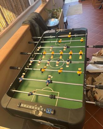 Calcio  balilla perfettamente funzionante