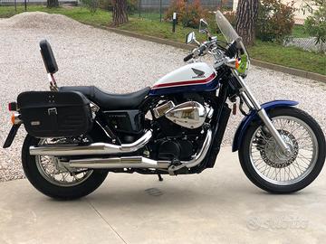 Honda Vt 750 S da VETRINA