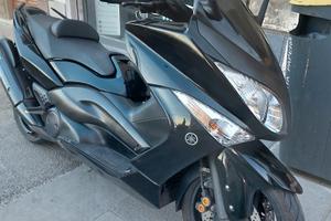 Yamaha T Max - 2009 vespa scam bio