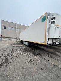 Semirimorchio frigo Casadei 13.60 frigo thermoking