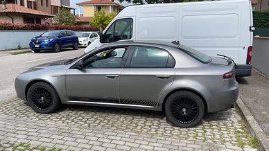 Alfa Romeo 159