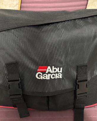 Borsa pesca Abu Garcia nuova