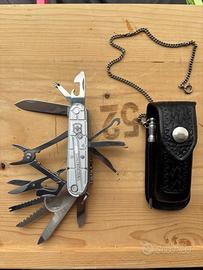 Swisschamp con fodero