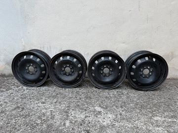 Set 4 Cerchi in Acciaio Lancia / Fiat 14 pollici