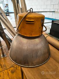 Fari vintage stile industriale