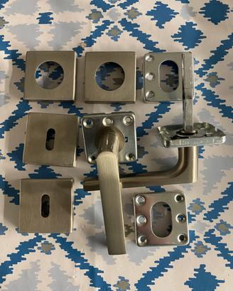 Maniglie porte interne