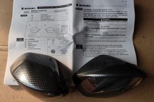 CALOTTE SPECCHIETTI CARBON LOOK ORIGINALE SUZUKI G