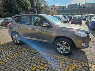 TOYOTA RAV 4  Crossover 2.2  D-Cat 150 CV