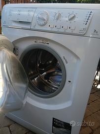 lavatrice hotpoint ariston 7kg 1200giri  slim
