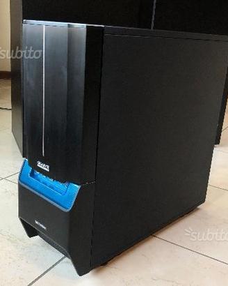 Cabinet case per PC Gigabyte 3D Aurora 570