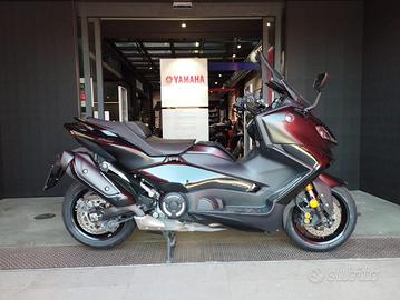 YAMAHA T-Max 560 Tech Max