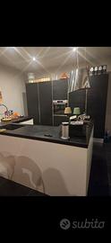 Cucina usata bella grande