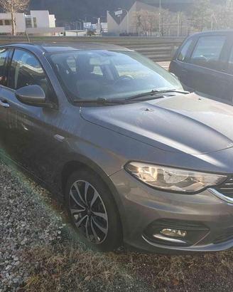FIAT Tipo 1.6 Mjt 4 porte Lounge