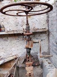 Oggetti da officina antichi 