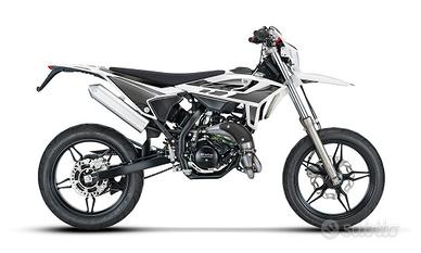 Beta RR MOTARD 50 E5+/ X SPECIAL EDITION - 2026