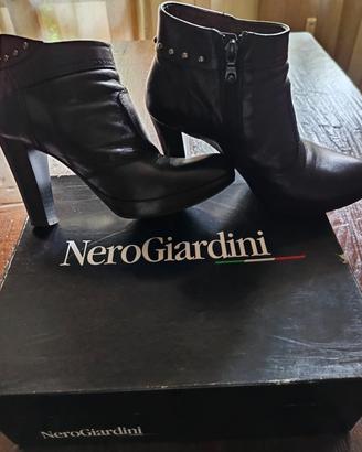 Stivaletto donna 