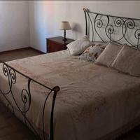 struttura esterna letto in metallo