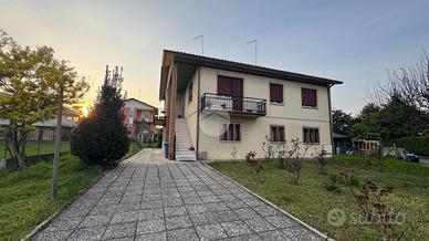 VILLA SINGOLA A PREGANZIOL