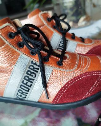 SCARPE BIMBA INTERAMENTE IN PELLE 27