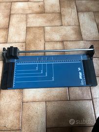 Taglierino portatile per carta