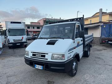 Iveco daily 35-10 cassone ribaltabile trilaterale