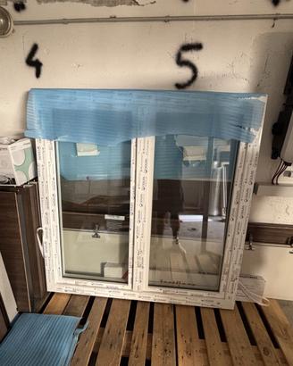 Finestra PVC