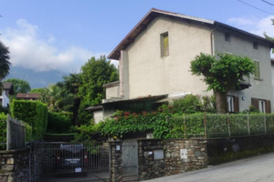 A Colico fraz. Curcio casa indipendente