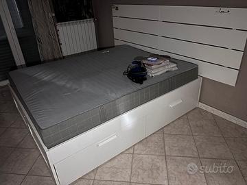 Letto matrimoniale