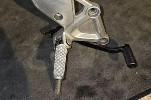 Honda CBR 650R Cb 650 Dal 2018 pedane originali