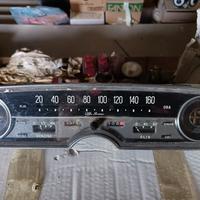 tachimetro Alfa Romeo Giulietta e fari epoca 