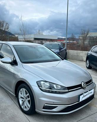 Volkswagen Golf 1.6 TDI 115 CV 5p. -CARPLAY-LED
