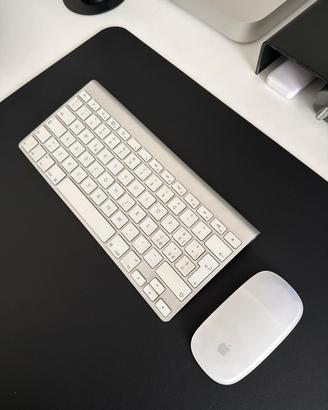 Tastiera Apple Keyboard e Apple Magic Mouse