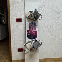 Tavola snowboard Bataleon TBT Rocker con attacchi