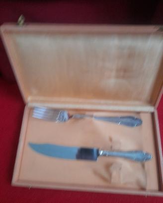 coppia coltello e forchetta per torte