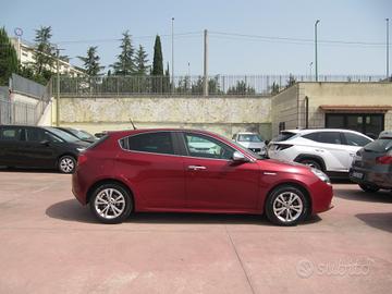 Alfa Romeo Giulietta 1.6 JTDm-2 105 CV Exclusive -