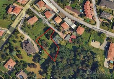 TER. RESIDENZIALE A CARONNO VARESINO