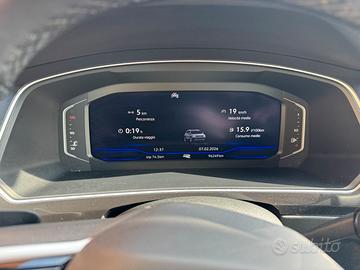 Tiguan 4 motion 190 cv Benzina
