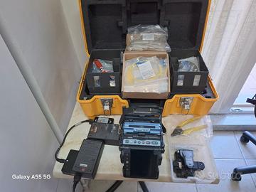 Giuntatrice a fusione per fibra ottica