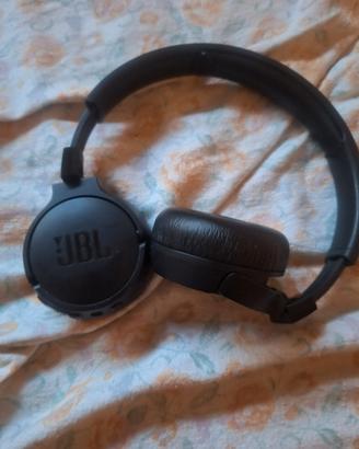 cuffie JBL, vanno col bluetooth