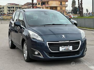 Peugeot 5008 2.0 hdi 150 cv 2015