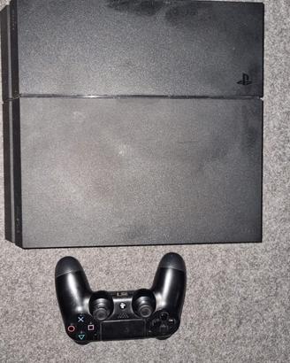 ps4 fat insieme al controller 