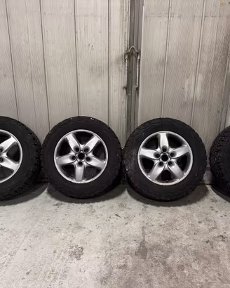 Gomme e cerchi cayenne oem 265/60/18  BFgoodrich