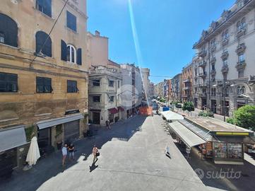 4 LOCALI A LA SPEZIA