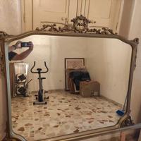 Specchi con cornice vintage