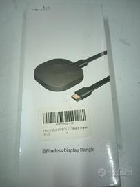 Trasmettitore wireless display dongle a TV
