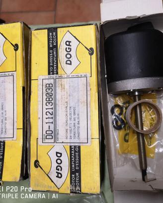 motorino tergicristallo 24 volt