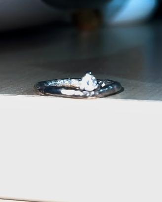 Anello solitario lavorato